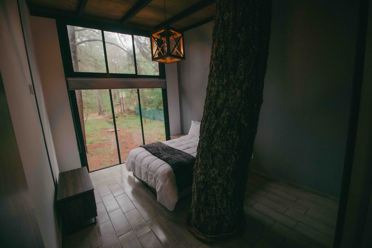 Hlavná stanica Recámara (1 veľká manželská posteľ Cama).