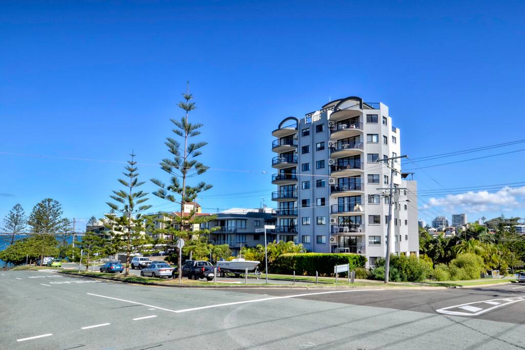 Meridian Apartments