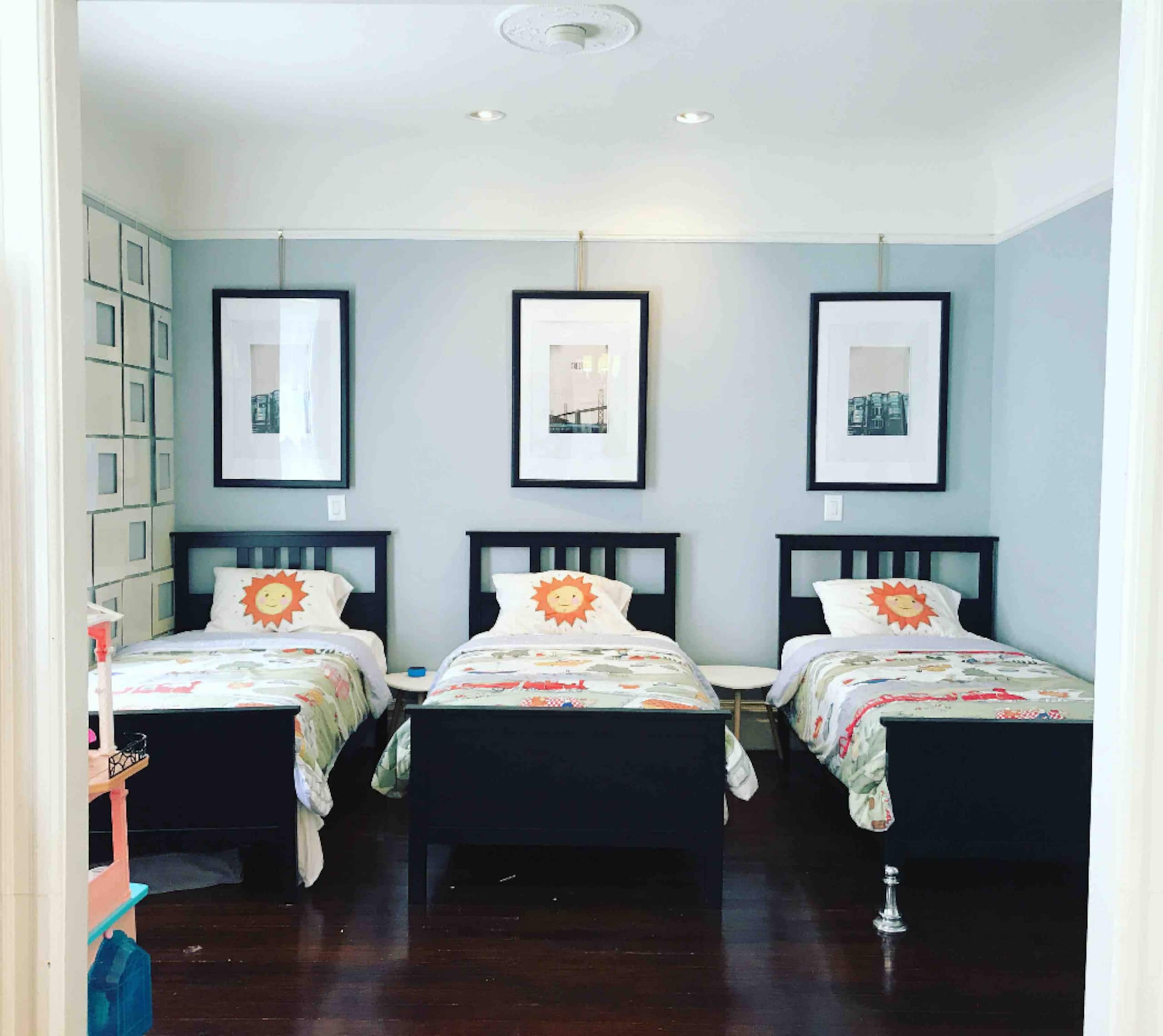 Home in San Francisco · ★5.0 · 3 bedrooms · 5 beds · 1.5 baths - Image 19
