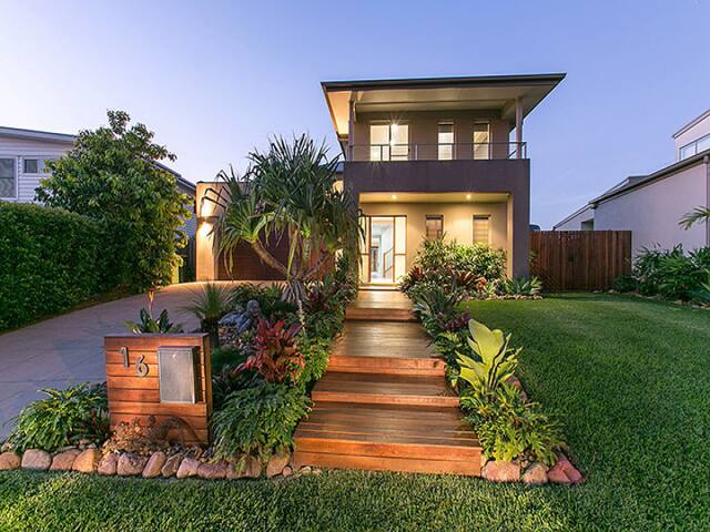 Sunshine Breezes gallery image 2