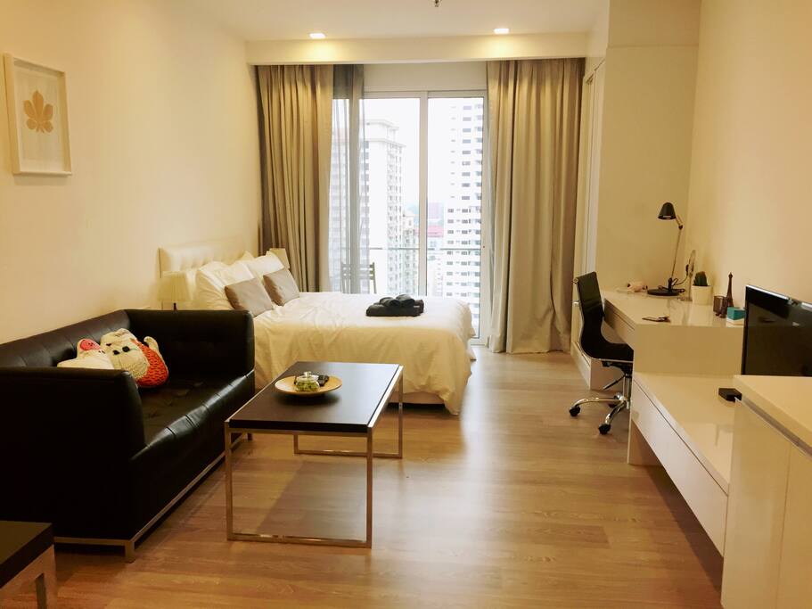 simple and comfort stay with high speed wifi