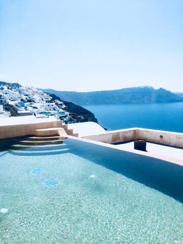 Villa Santorini 520 with private swimming pool gallery image 5