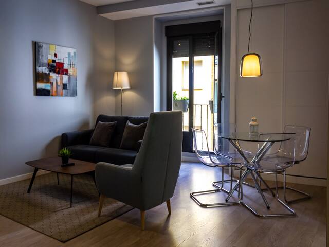 Arenal Suites Puerta del Sol 2 habitaciones (6) gallery image 4