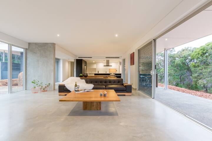 Js’ Retreat at Flutes Estate, Margaret River gallery image 2