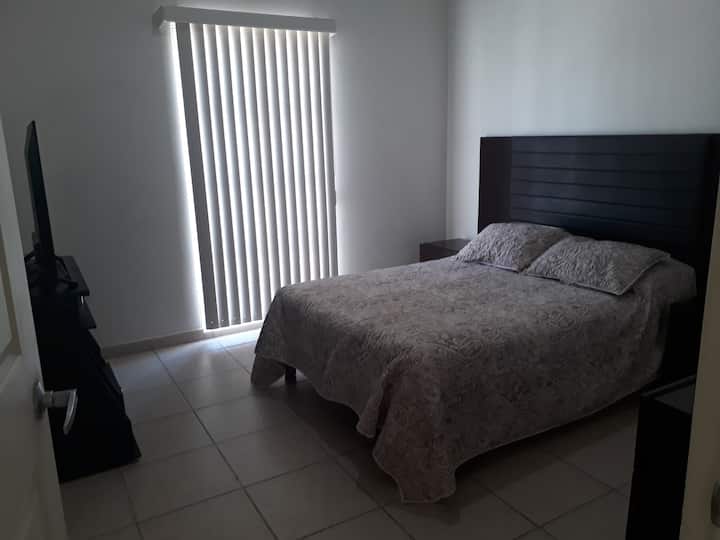 Главна спална соба 