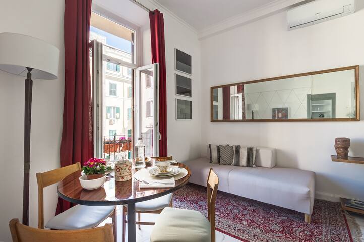 Trastevere Glorioso Whole | ArtDesignApartments gallery image 5