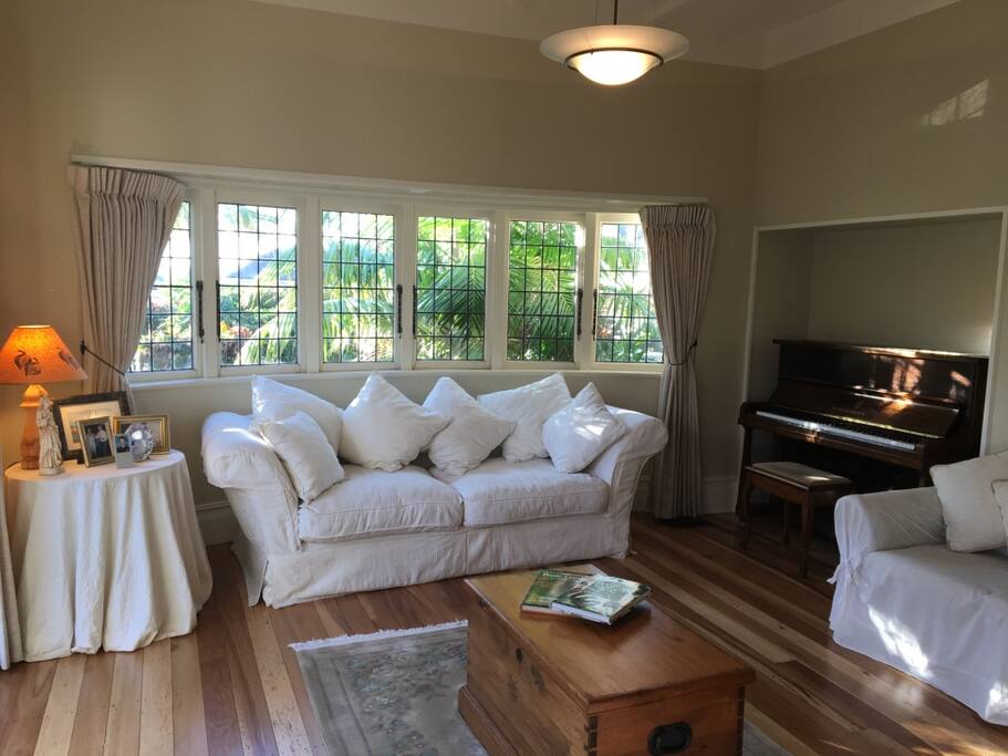 Private lounge