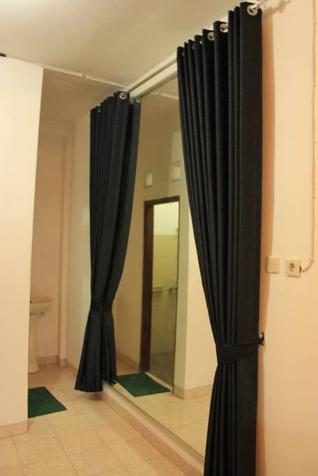 There is giant mirror here