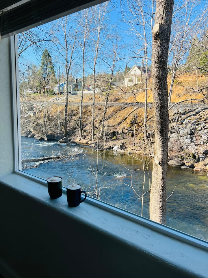 Top 10 Airbnb Vacation Rentals In Dunsmuir, California Trip101