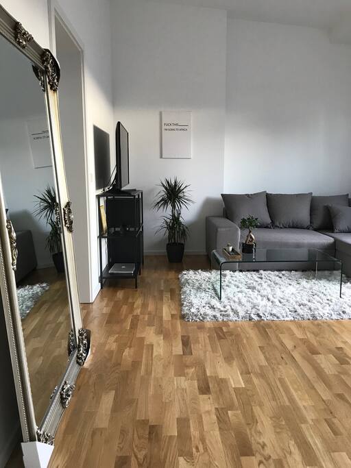 Entrance into living room