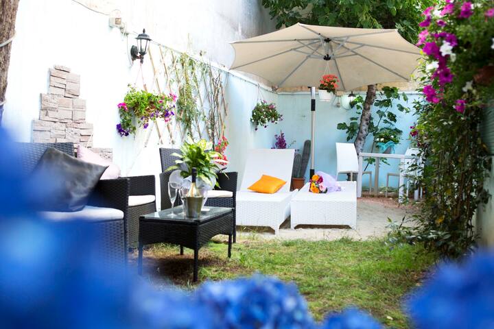 Luxury Domus Villa Rome center gallery image 3