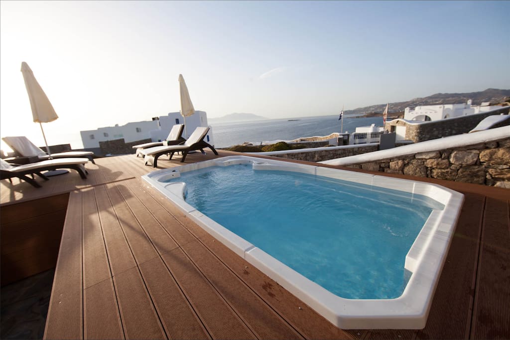 Jacuzzi