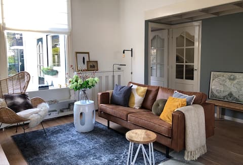 ‘Home away from home’ in the garden of Amsterdam