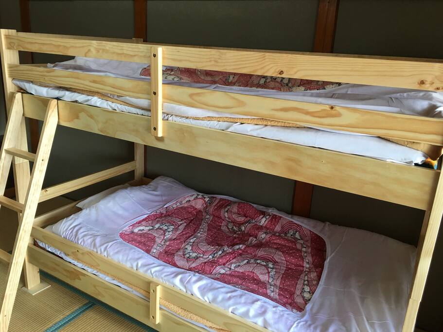 bank bed