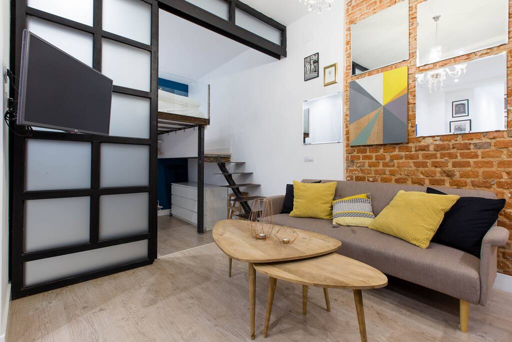 Living room: Sofa bed + TV