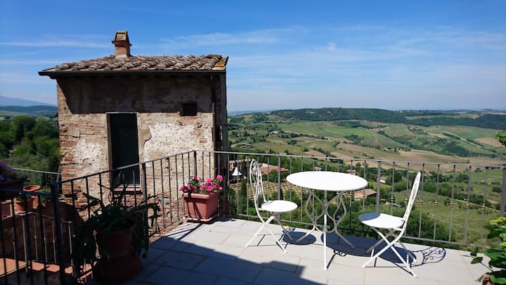 Il Torrino - 220m from San Biagio, Stunning Views