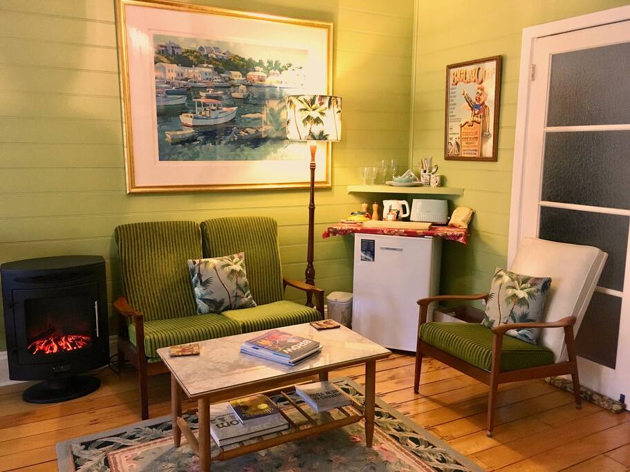Mini kitchen, comfortable and cosy sitting area...