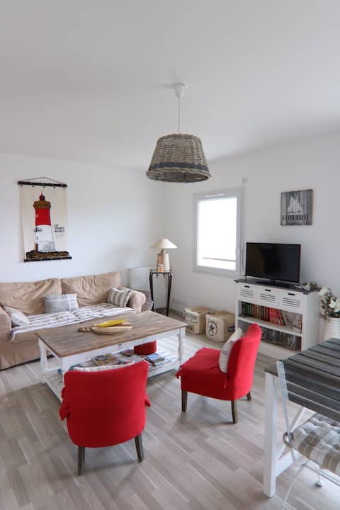 Popular Airbnb listing: Apartment near Grande Plage. Secure parking in Saint Gilles Croix De Vie