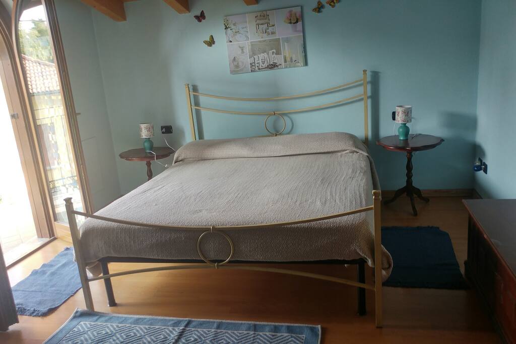 Camera da letto matrimoniale
