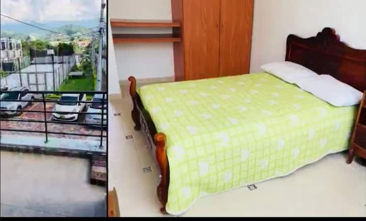 شقة في الطابق الأول،