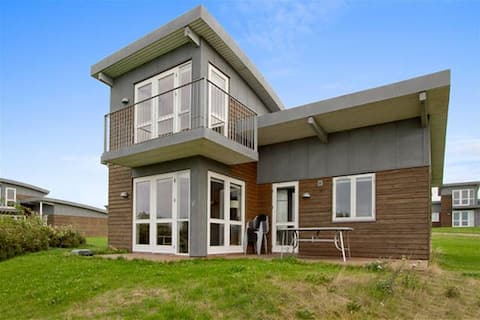 Architect designed luxury cottage