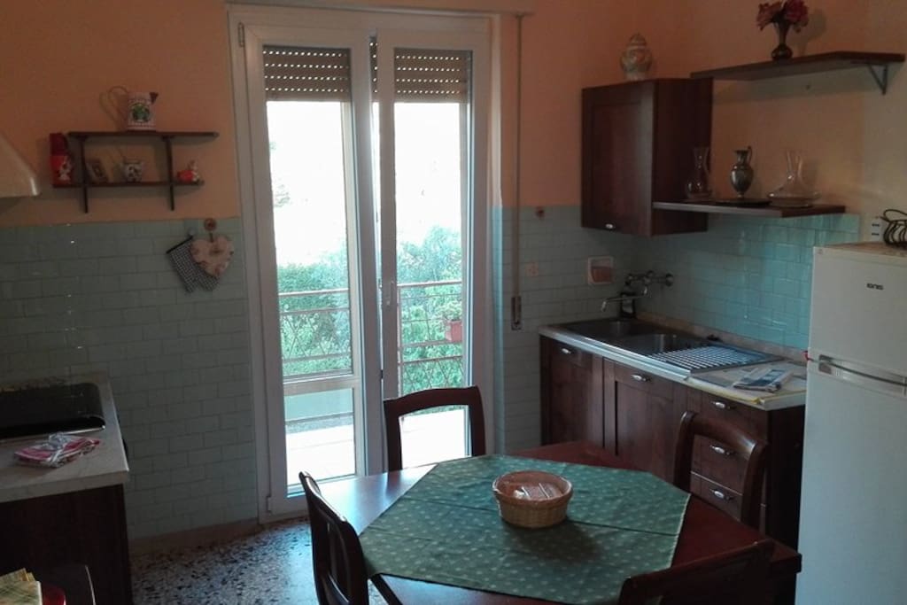 Sala da colazione e cucina