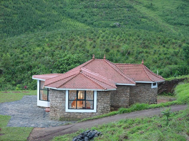 Airbnb Vagamon Holiday Rentals Places To Stay Kerala India