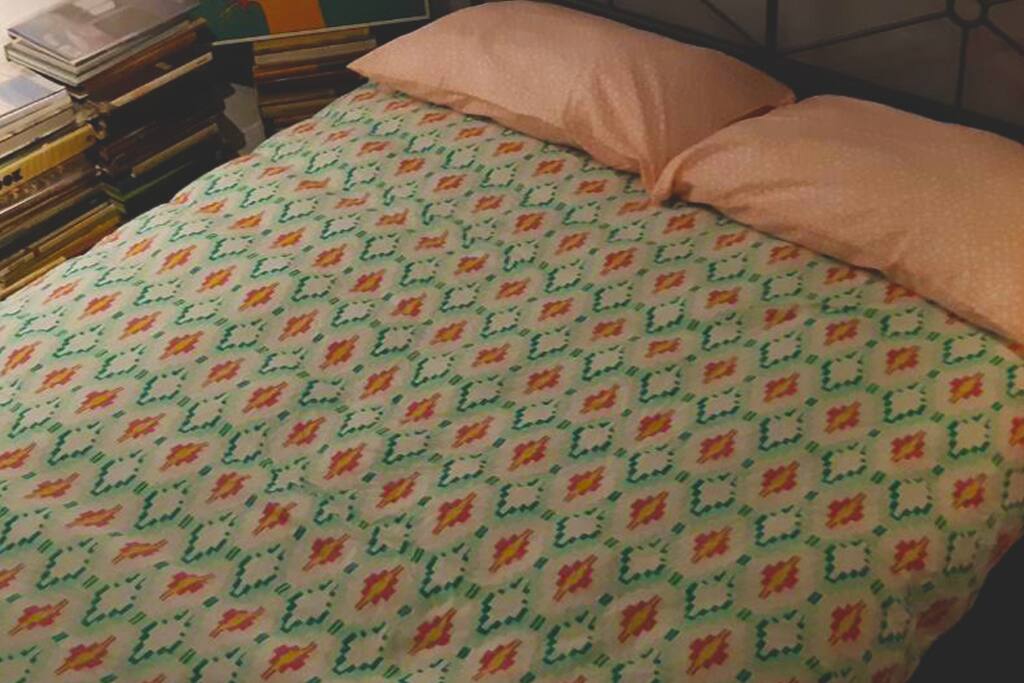 standard double size bed for two