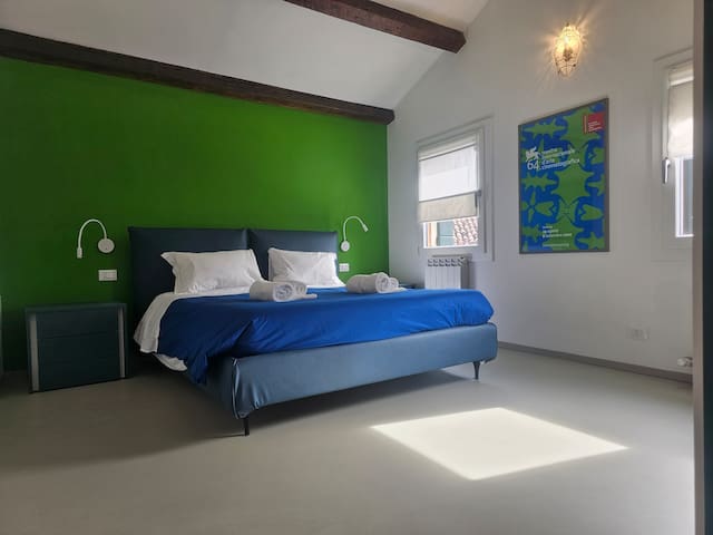 Biennale Art House gallery image 2