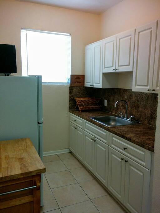 Full Kitchen for your use