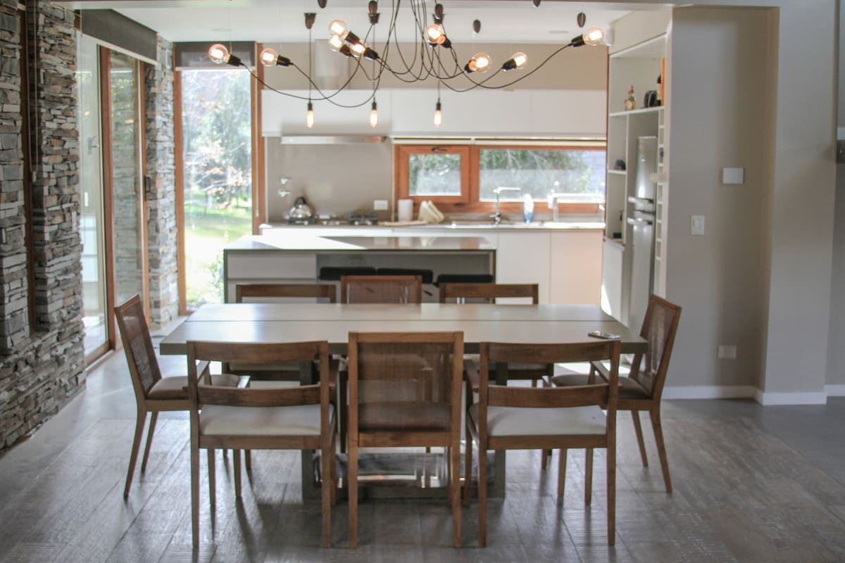 The Blend House - Casa Arelauquen Bariloche - Casa en Arelauquen Golf & Country Club