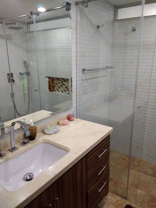 Mueble del baño