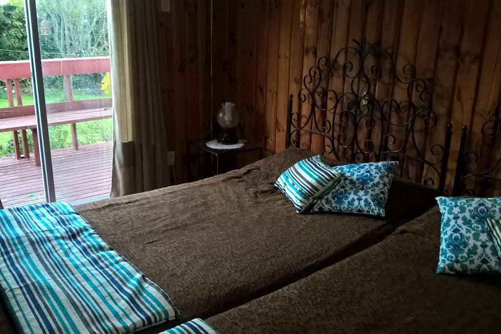 Dormitorio con terraza, muy luminoso