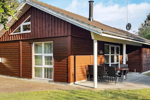6 person holiday home in lesø