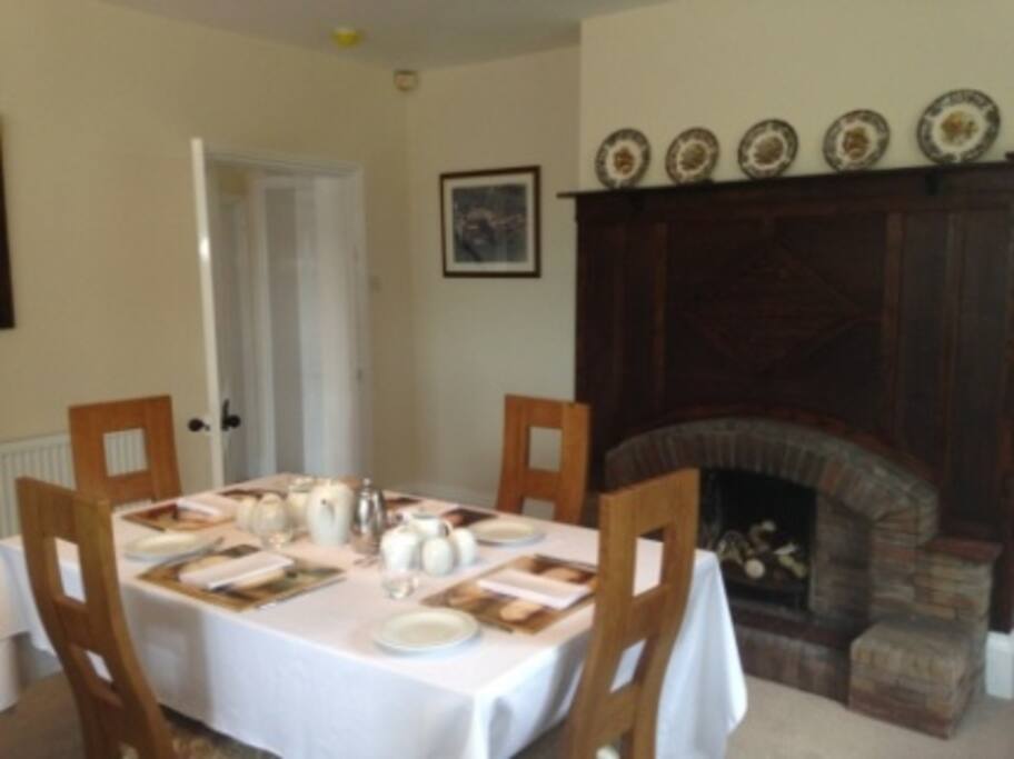Dining Room serving high quality breakfasts.
