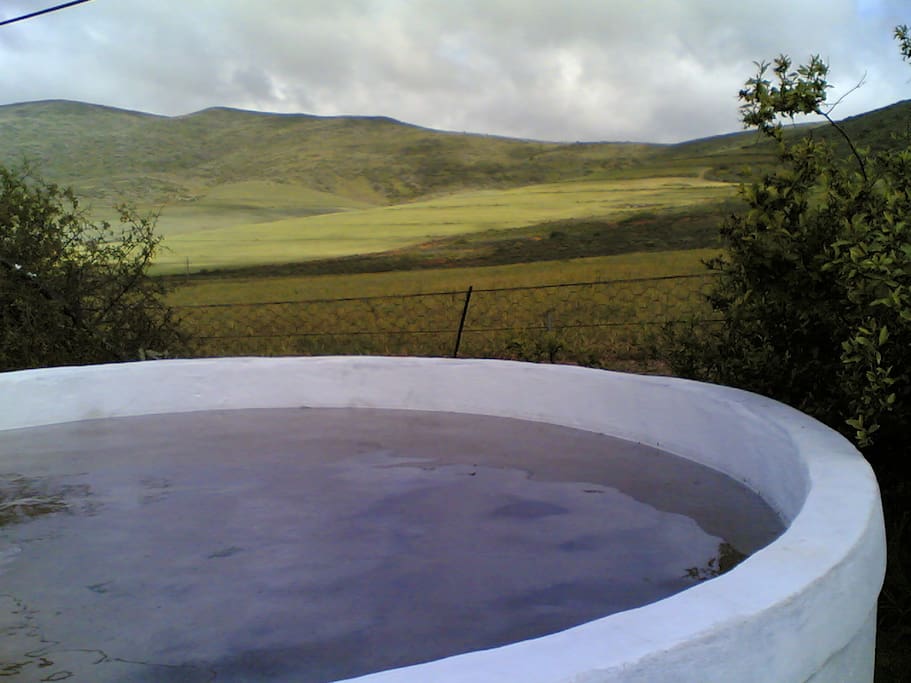 Reservoir pool