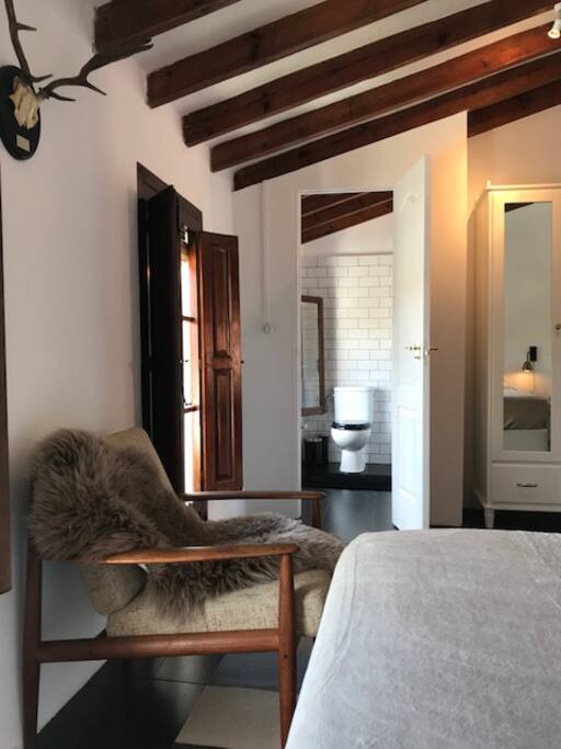 Suite with private badroom