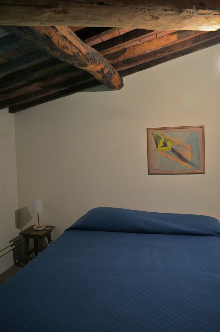 DORMITORIO 5,
segundo piso,
dos camas individuales. 