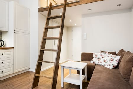 Bed & Cookies Little Apartment