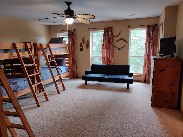 The Bunk Room (guest room #3 ~ all bedrooms have ceiling fans & TV with DVD)
