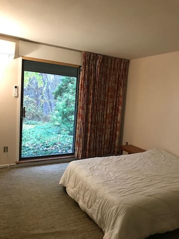 Airbnb Storrs Uconn Vacation Rentals Places To Stay