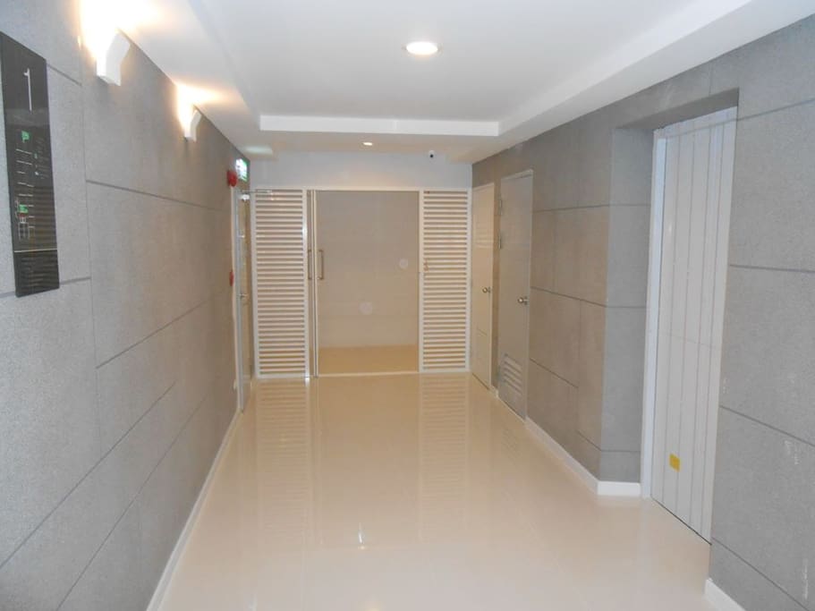 Elevator