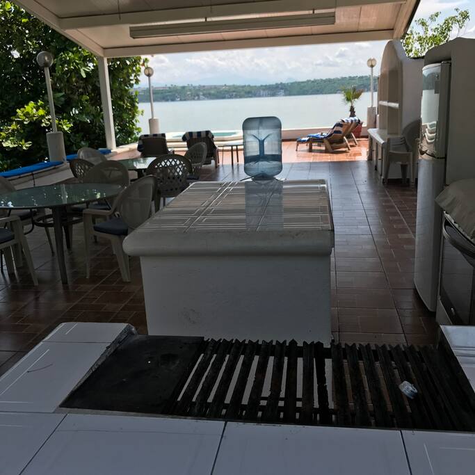 Palapa con vista al lago y cocina de la Palapa y asador