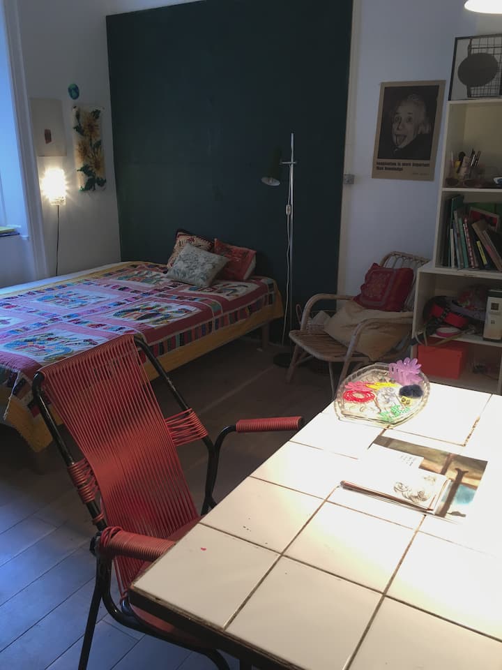 Стая с двойно легло