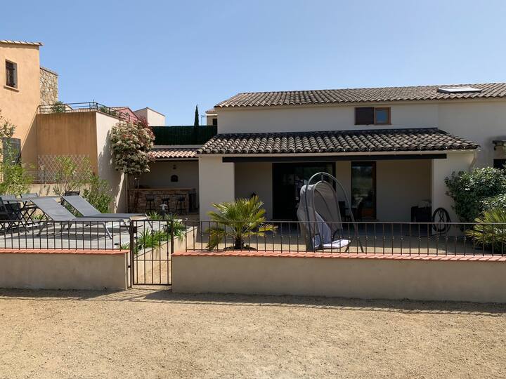 Maison Climatisée, Jardin, 400m Plage, Vue Mer - Belgodère