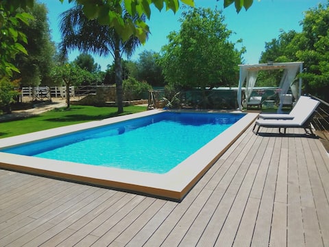 Top Airbnb: Modern Villa with pool in a very quiet area en Búger