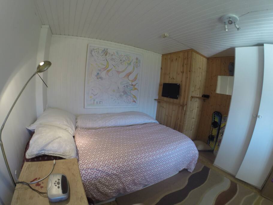 DOUBLE BED