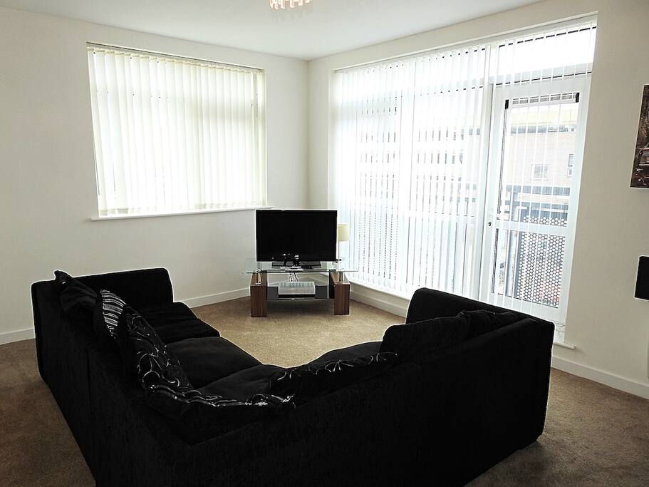 Lounge with TV
