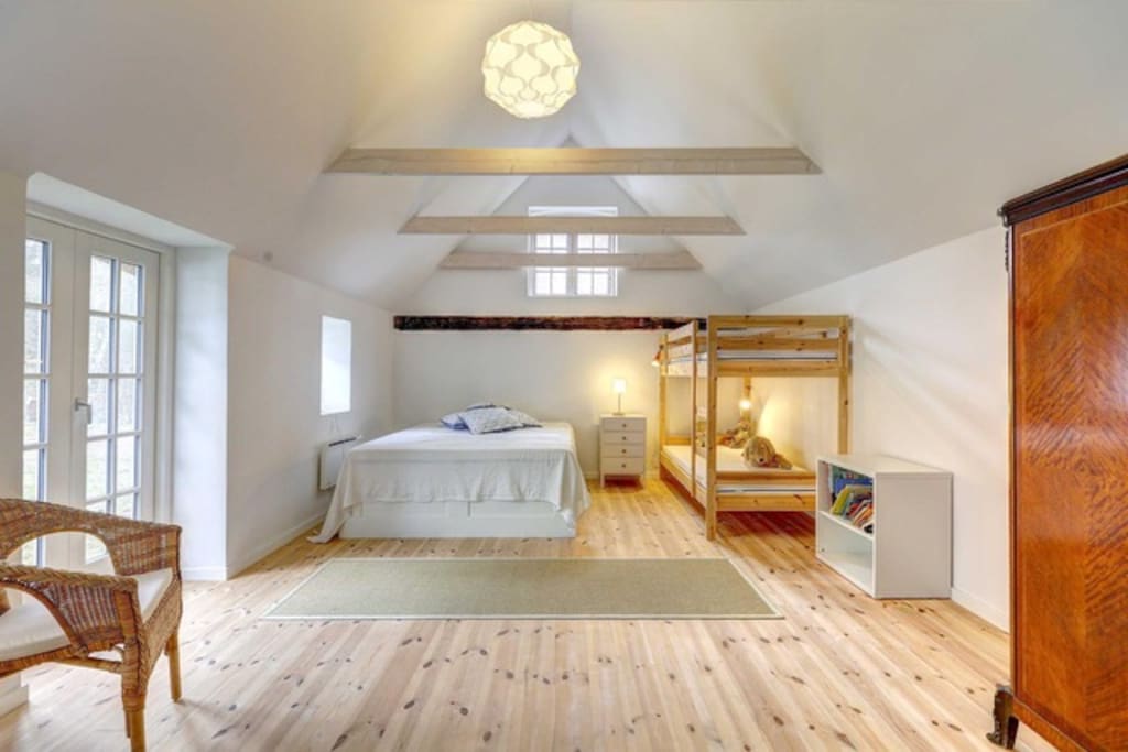 Barn room