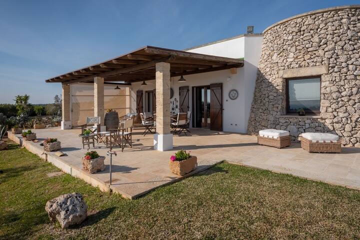 Villa Ella SalentoSealovers con piscina sul mare gallery image 5